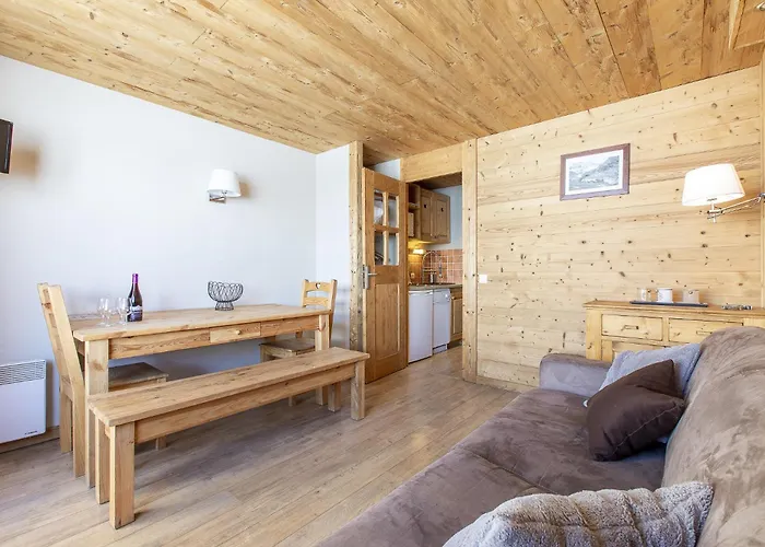 In Out Avec Balcon & Ambiance Cosy - Apartamento