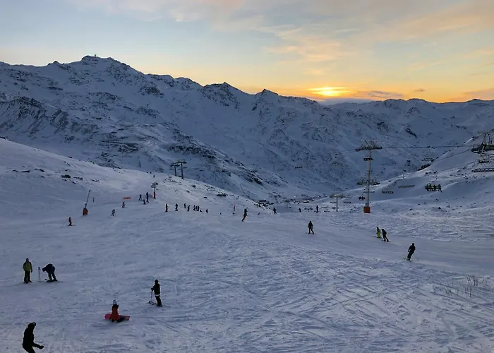 In Out Avec Balcon & Ambiance Cosy - * Val Thorens