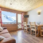 Apartment In Out Avec Balcon & Ambiance Cosy -