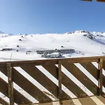 Apartment In Out Avec Balcon & Ambiance Cosy - *
