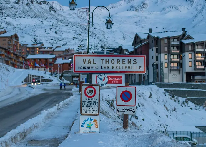 In Out Avec Balcon & Ambiance Cosy - * Val Thorens